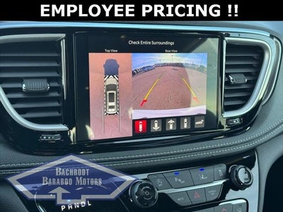 2026 Chrysler Pacifica PACIFICA SELECT AWD