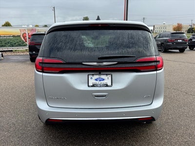 2026 Chrysler Pacifica PACIFICA SELECT AWD
