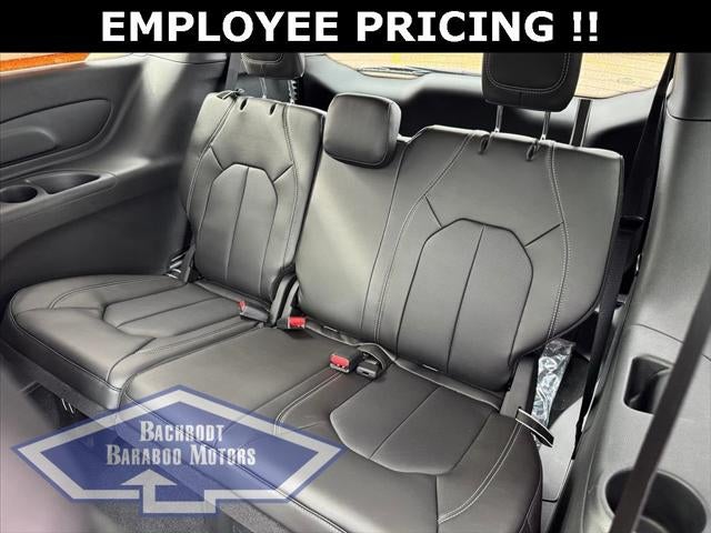 2026 Chrysler Pacifica PACIFICA SELECT AWD