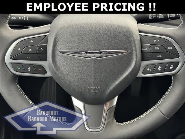 2026 Chrysler Pacifica PACIFICA SELECT AWD