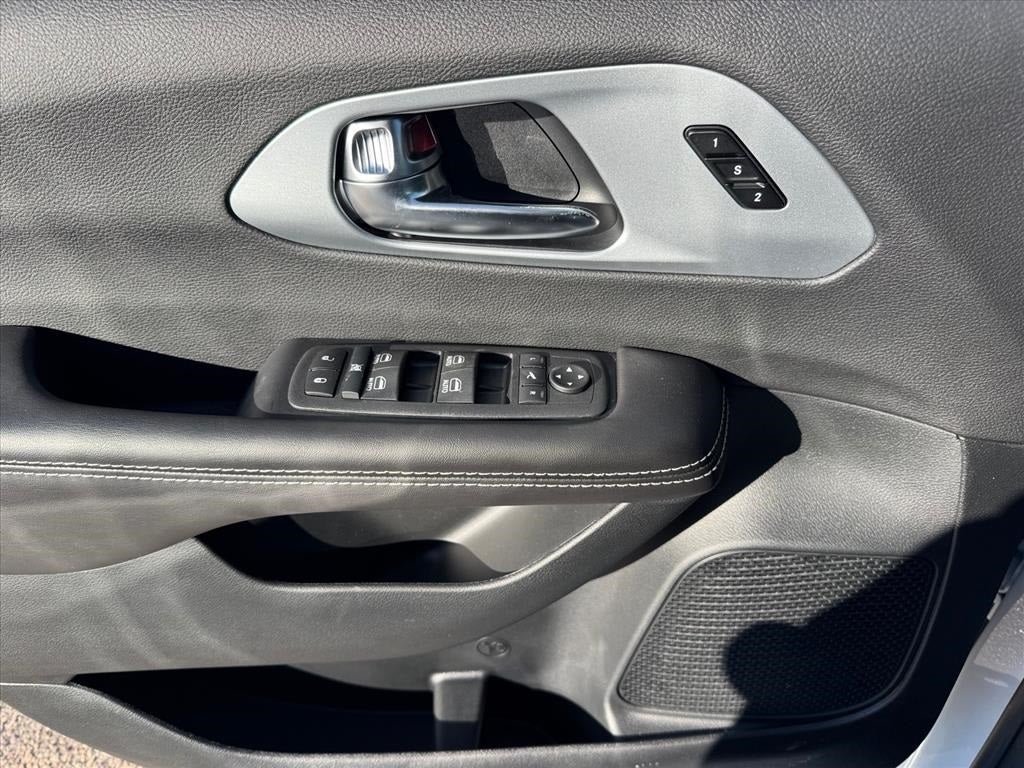 2026 Chrysler Pacifica PACIFICA LIMITED AWD