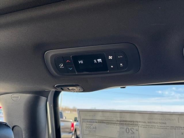 2026 Chrysler Pacifica PACIFICA LIMITED AWD