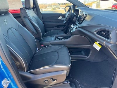 2026 Chrysler Pacifica PACIFICA LIMITED AWD