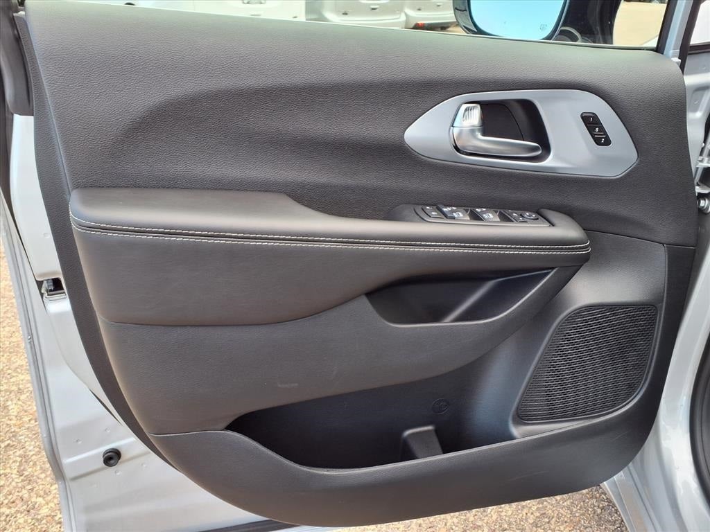 2026 Chrysler Pacifica PACIFICA LIMITED AWD