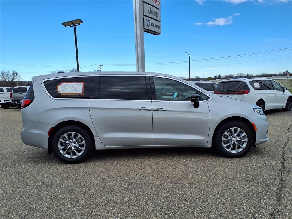 2026 Chrysler Pacifica PACIFICA LIMITED AWD