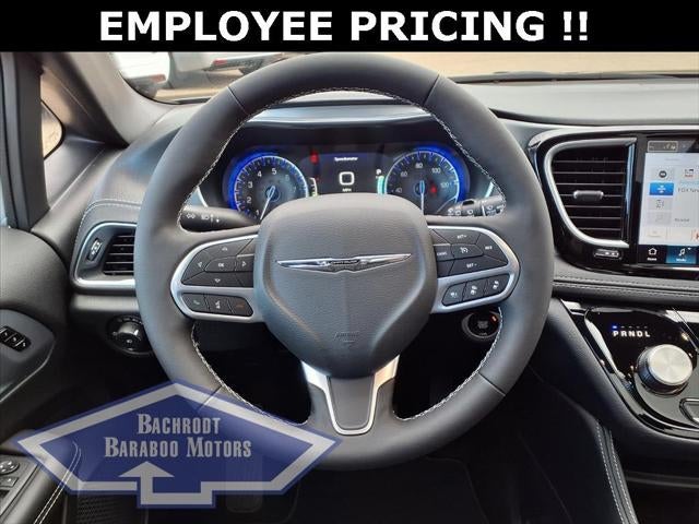 2026 Chrysler Pacifica PACIFICA LIMITED AWD