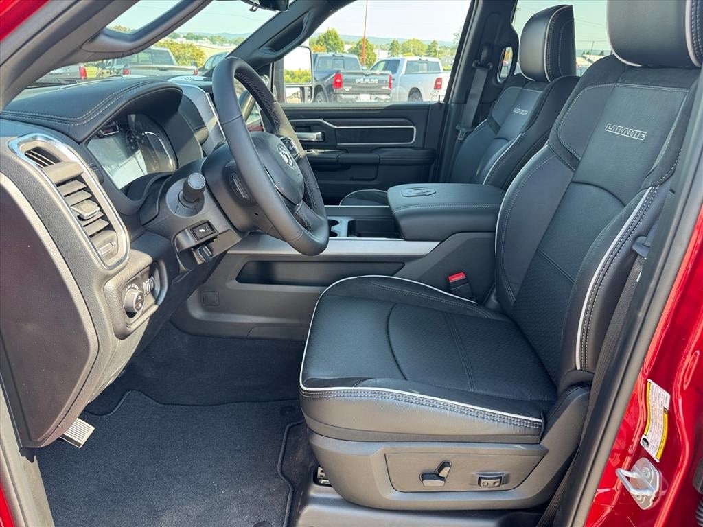 2026 RAM Ram 3500 RAM 3500 LARAMIE CREW CAB 4X4 6'4' BOX