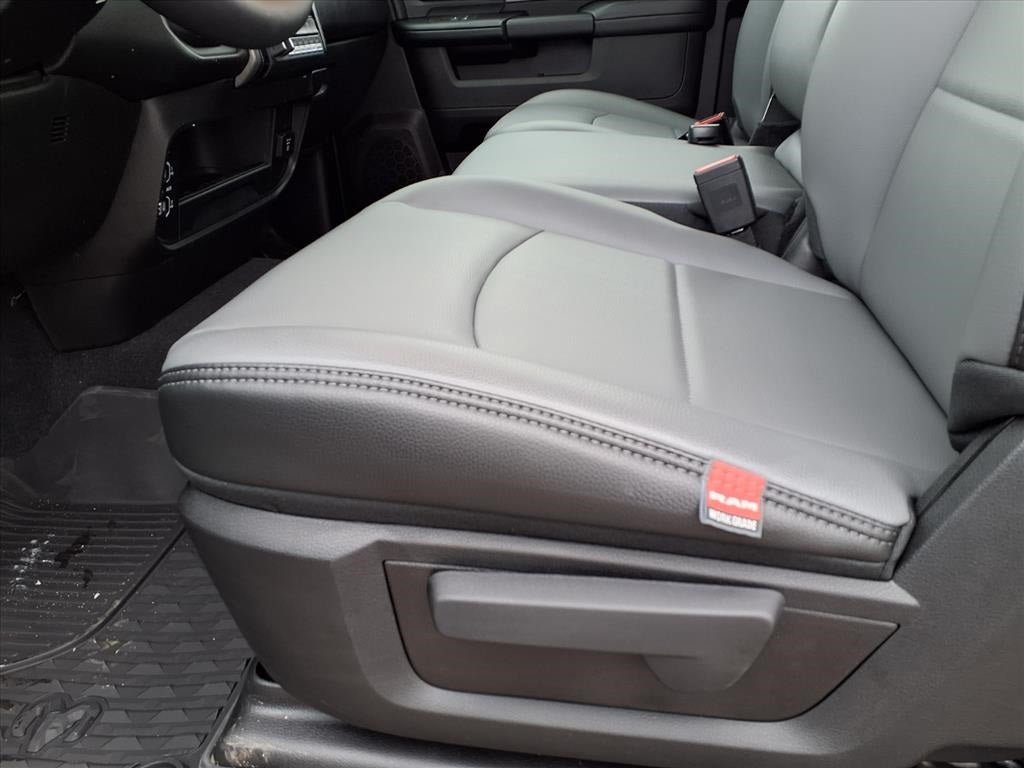 2026 RAM Ram 2500 RAM 2500 TRADESMAN REGULAR CAB 4X4 8' BOX