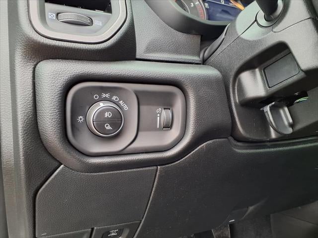 2026 RAM Ram 2500 RAM 2500 TRADESMAN REGULAR CAB 4X4 8' BOX