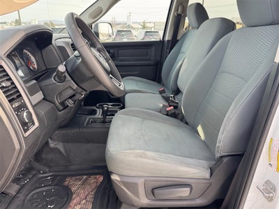 2018 RAM 2500 Tradesman Crew Cab 4x4 6'4' Box