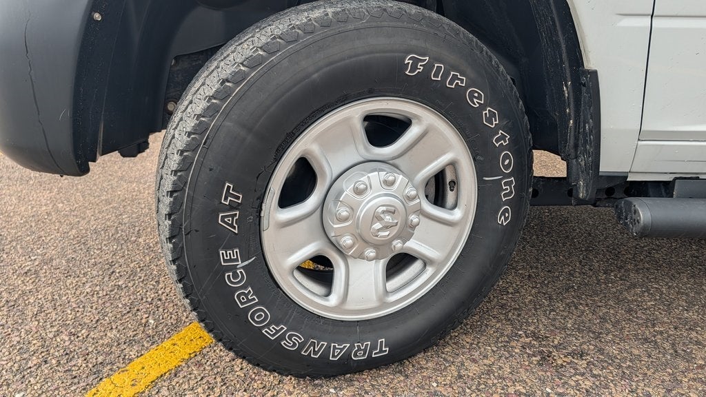 2022 RAM 2500 Tradesman Crew Cab 4x4 8' Box