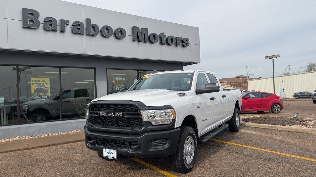 2022 RAM 2500 Tradesman Crew Cab 4x4 8' Box