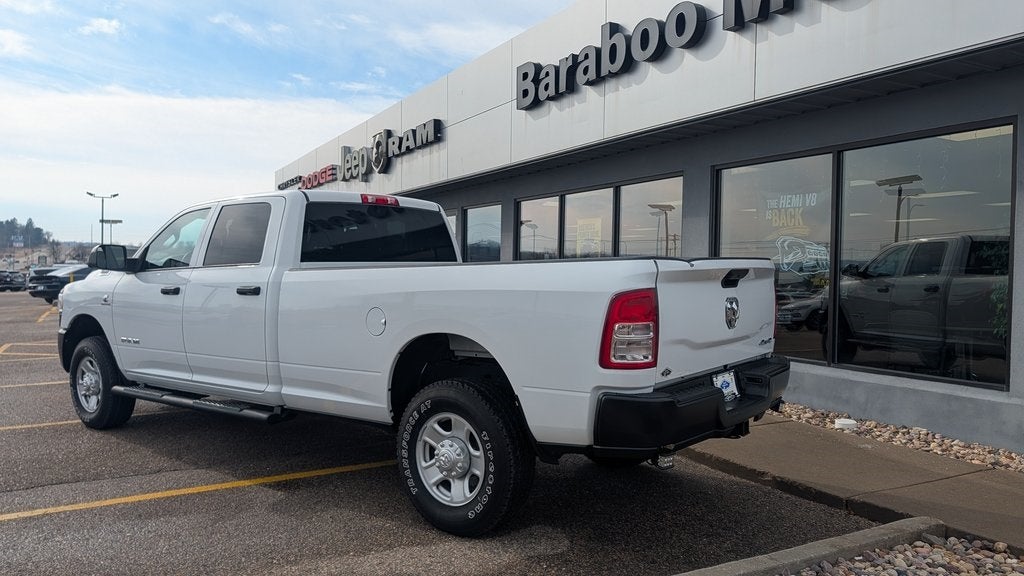 2022 RAM 2500 Tradesman Crew Cab 4x4 8' Box