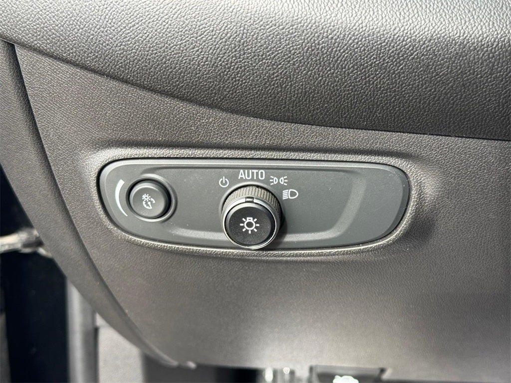 2020 Chevrolet Equinox FWD 2FL