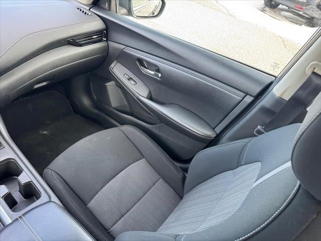 2023 Nissan Sentra SV Xtronic CVT