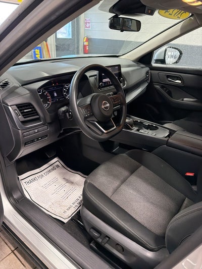 2024 Nissan Rogue SV FWD