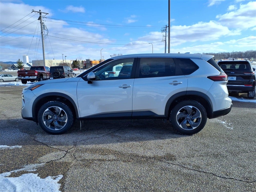 2024 Nissan Rogue SV FWD