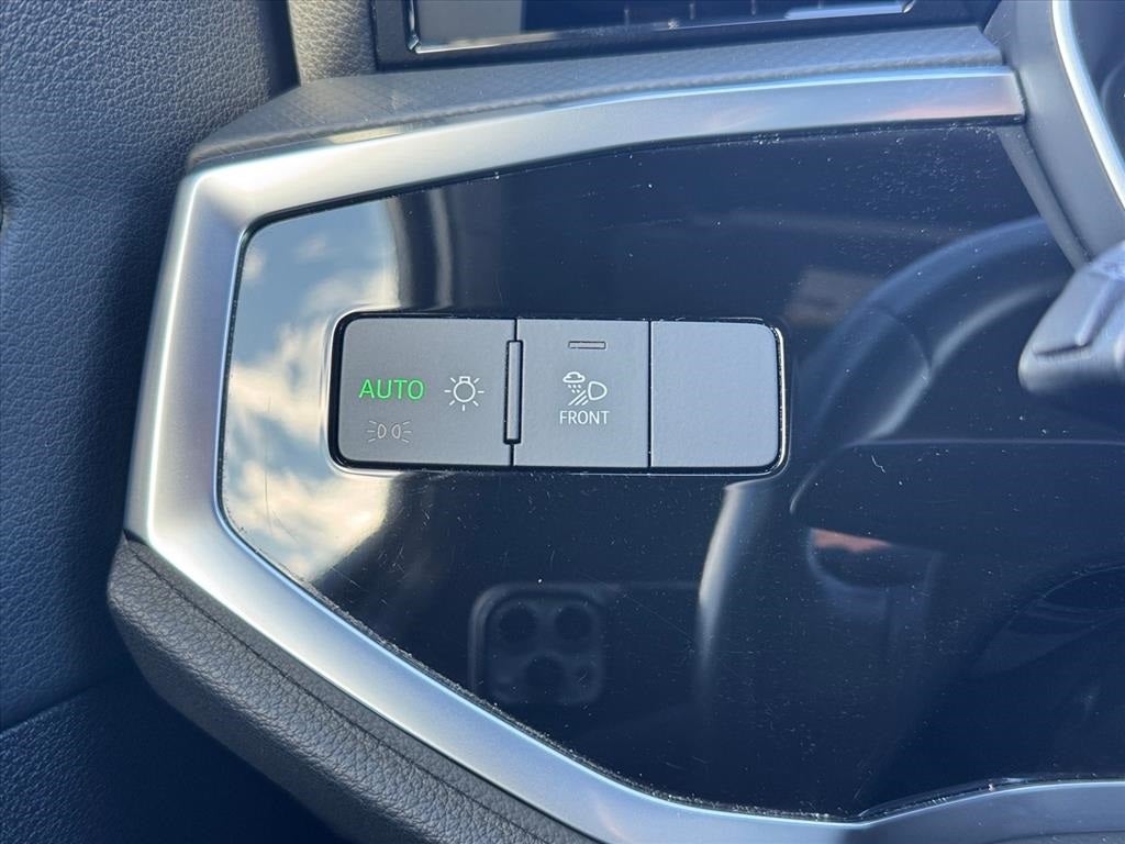 2023 Audi Q3 Premium 45 TFSI S line quattro Tiptronic