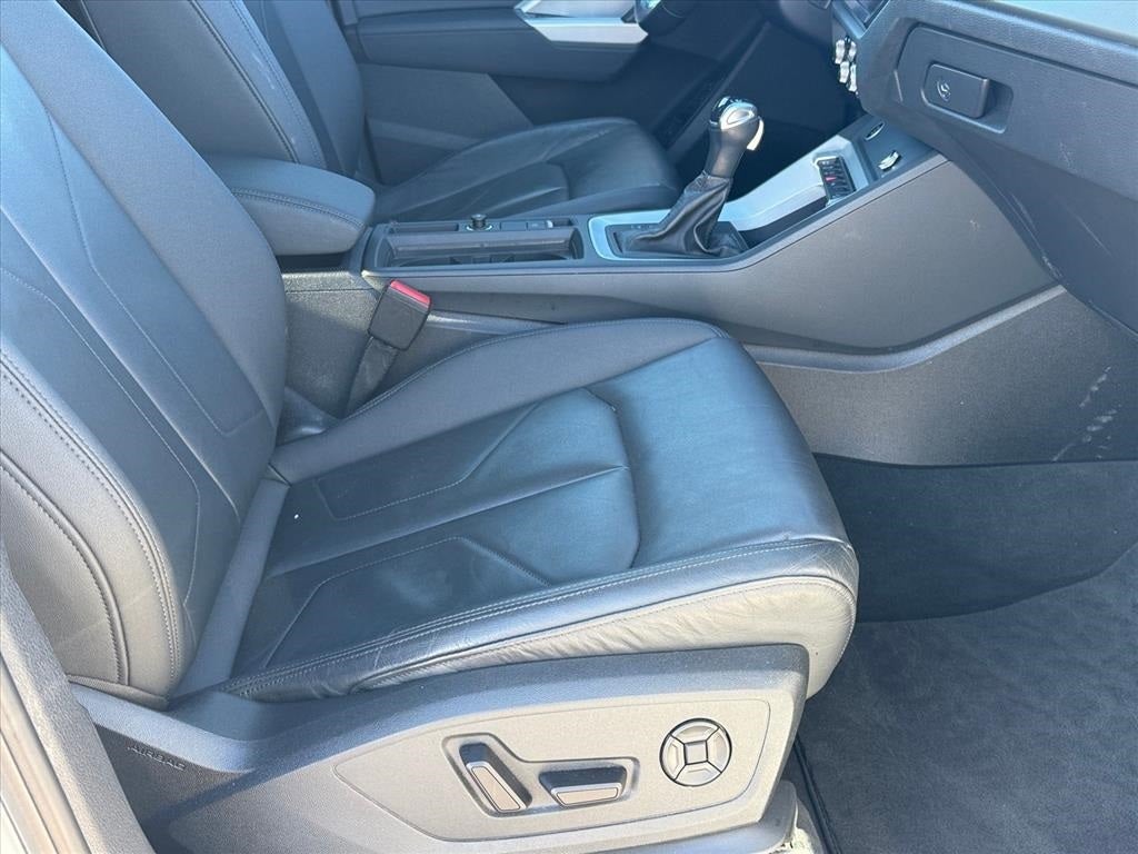 2023 Audi Q3 Premium 45 TFSI S line quattro Tiptronic