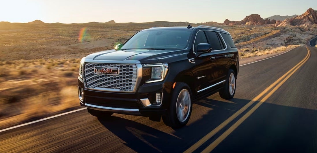 A 2024 Yukon Denali from Lou Bachrodt Auto Mall serving Rockford.